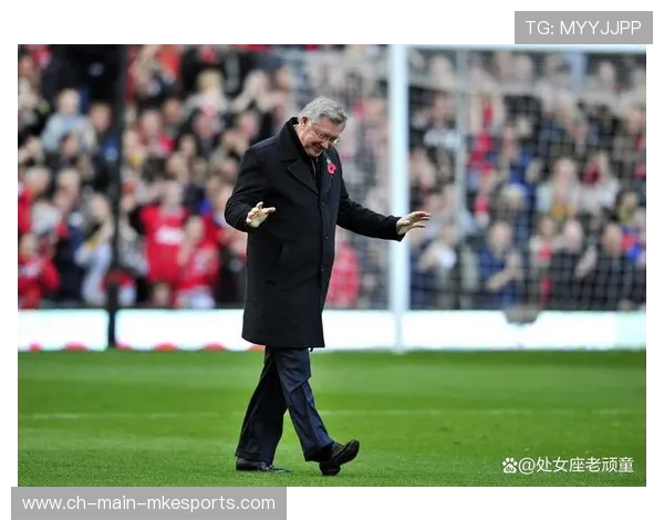 曼联连续通过外线突破打造危险局面:边路威胁背后的战术美学与训练智慧 曼联连续通过外线突破打造危险局面:边路威胁背后的战术美学与训练智慧